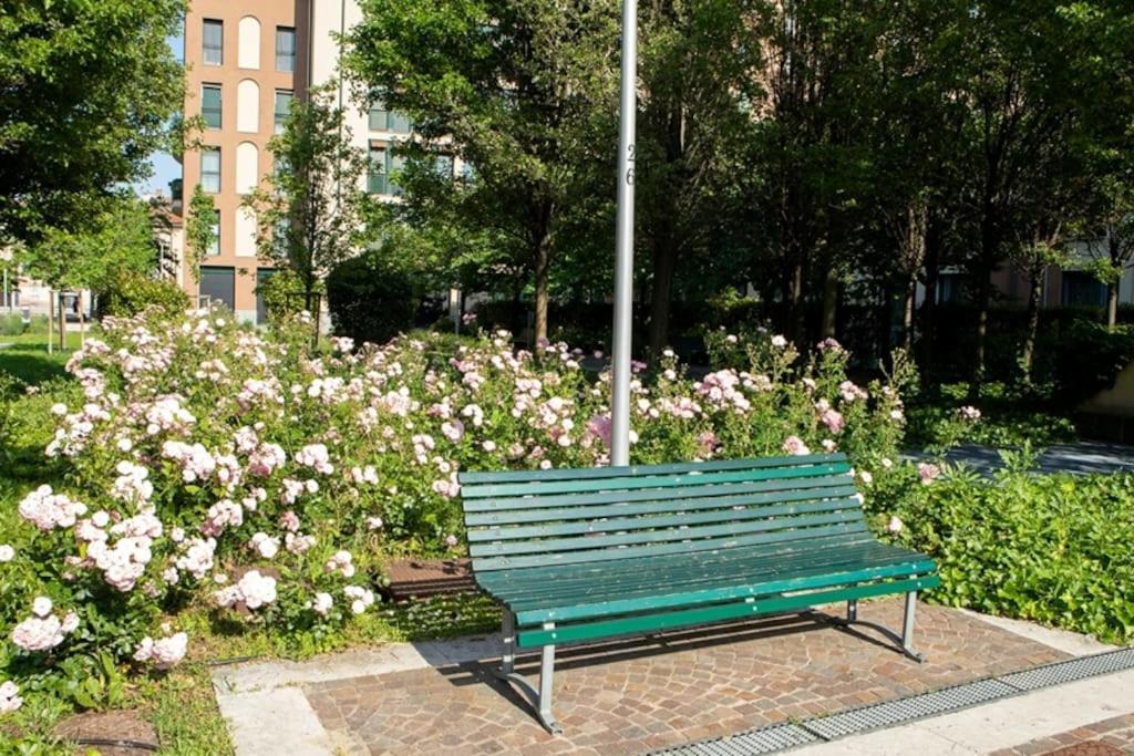 Апартаменты Urban House - Exclusive Park House Navigli Milan Center Экстерьер фото
